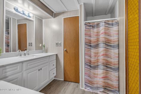 44 Nancy Lane Barnegat NJ 08005