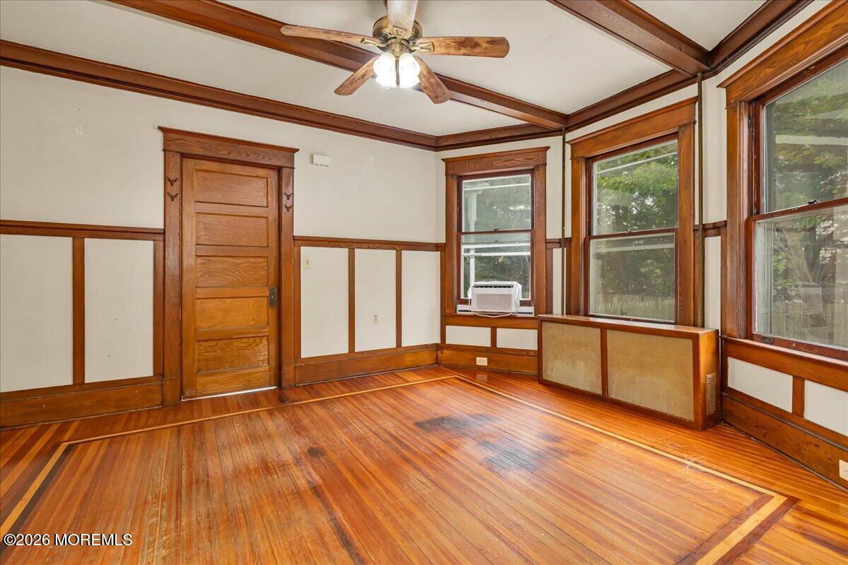 27 E Garfield Avenue Atlantic Highlands NJ 07716
