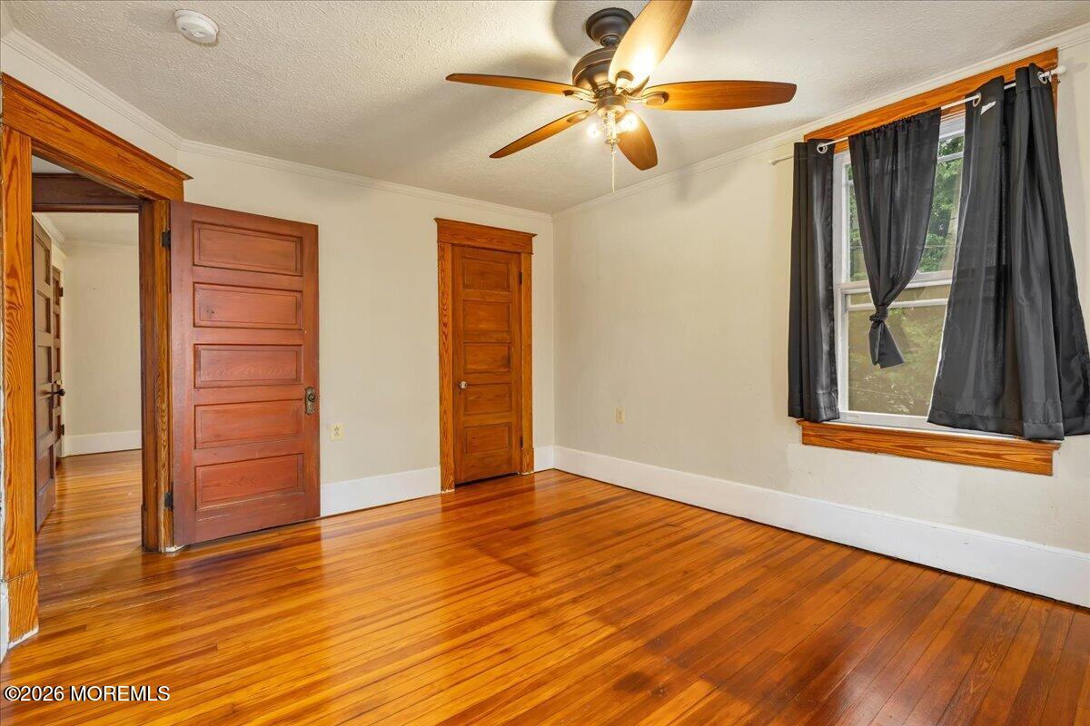 27 E Garfield Avenue Atlantic Highlands NJ 07716