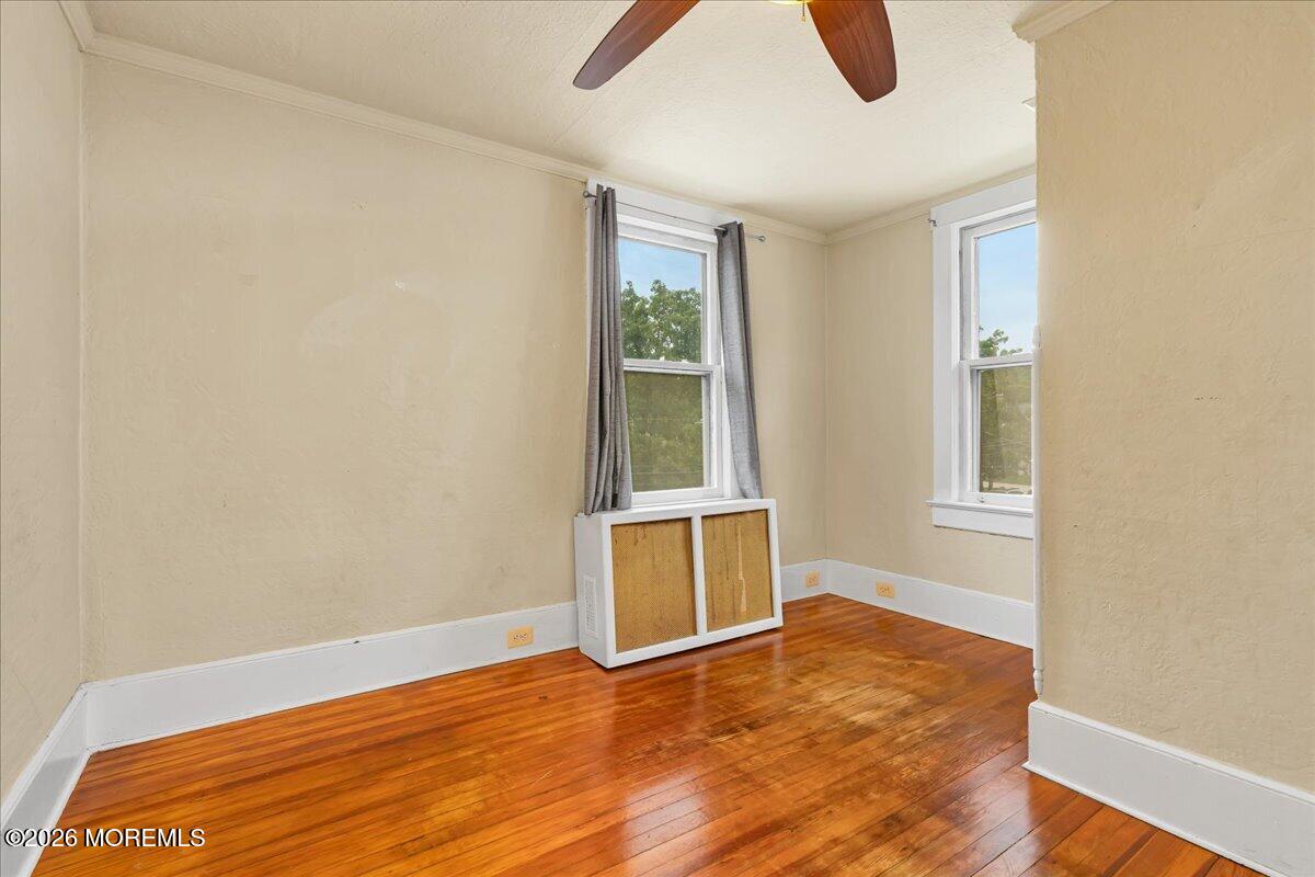 27 E Garfield Avenue Atlantic Highlands NJ 07716