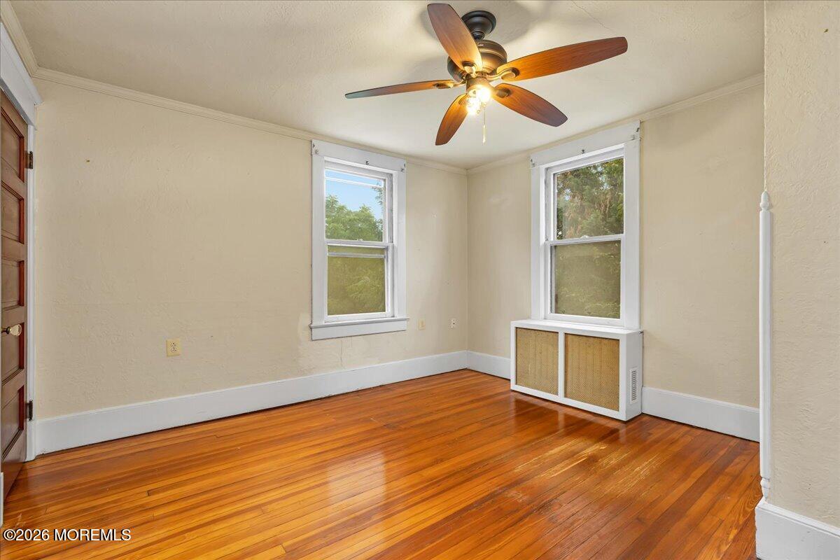 27 E Garfield Avenue Atlantic Highlands NJ 07716
