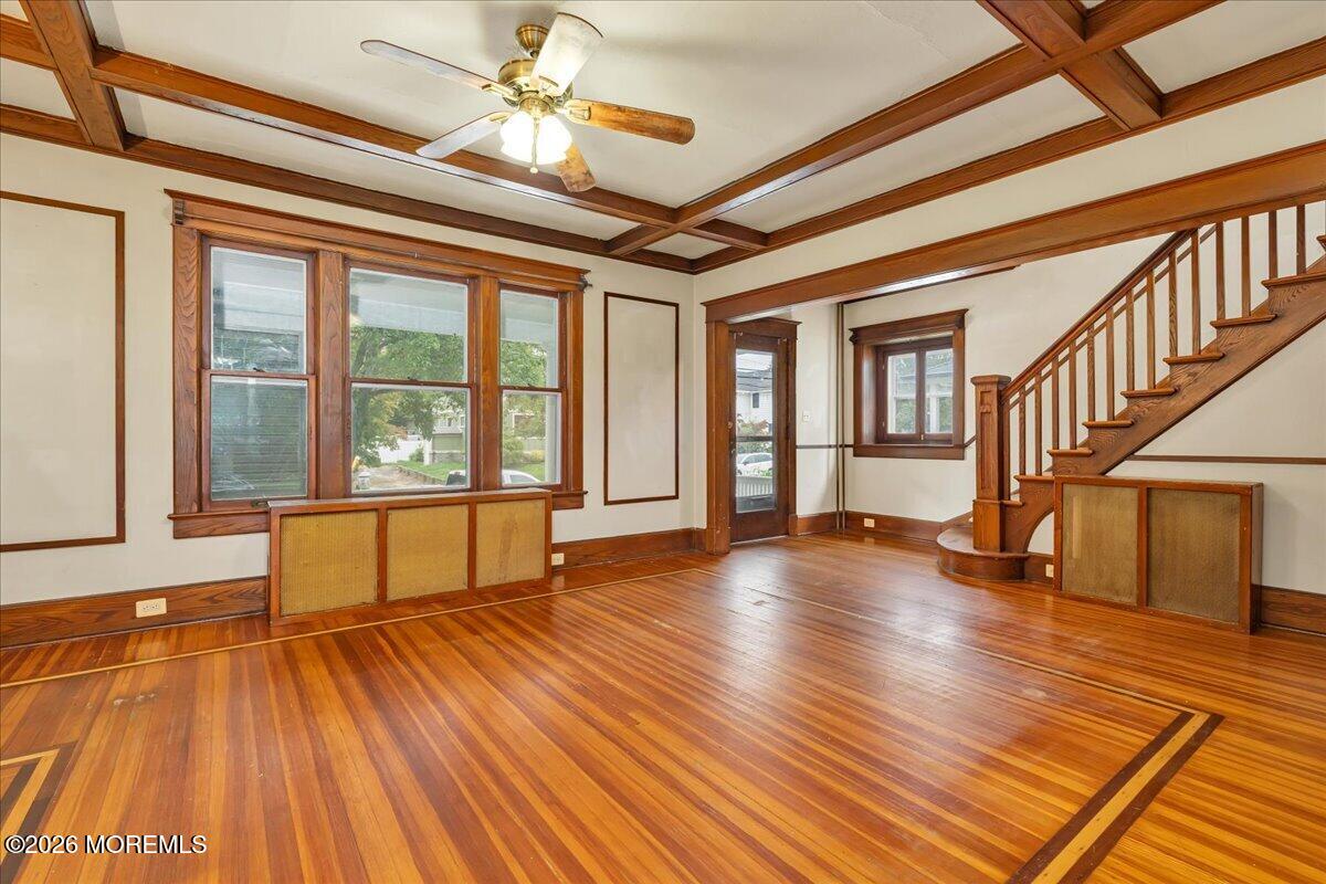 27 E Garfield Avenue Atlantic Highlands NJ 07716