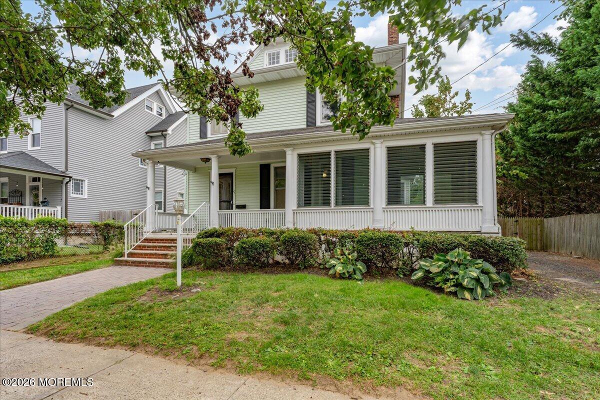 27 E Garfield Avenue Atlantic Highlands NJ 07716