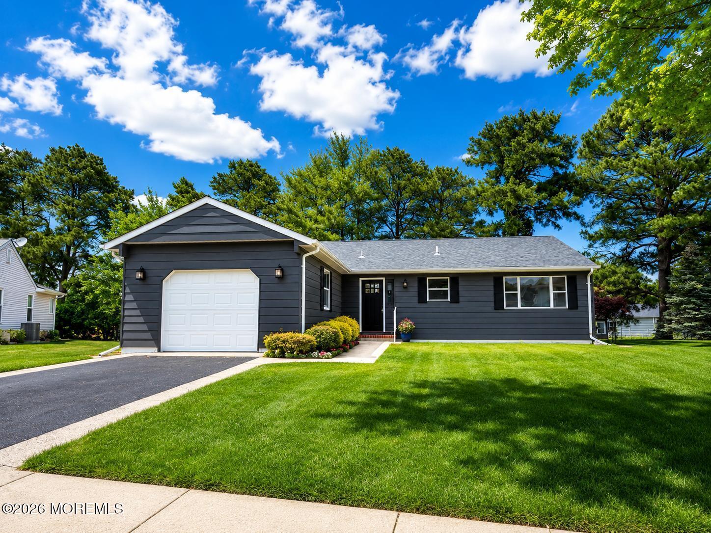 9 Gramercy Court Toms River NJ 08757