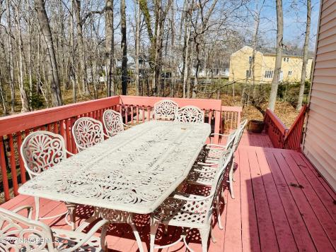 405 Lawrence Avenue Oakhurst NJ 07755