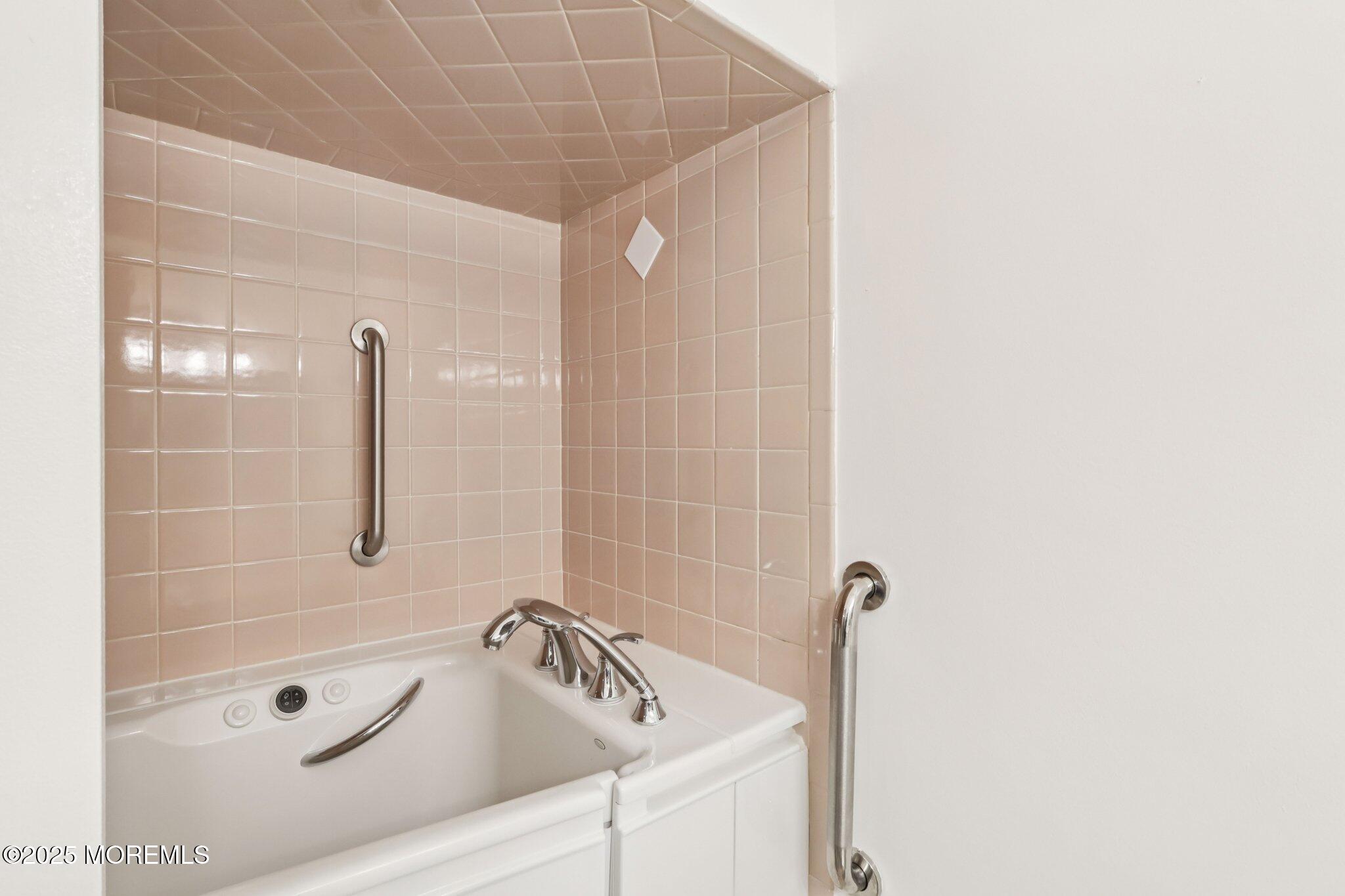 150 Amberly Drive Manalapan NJ 07726