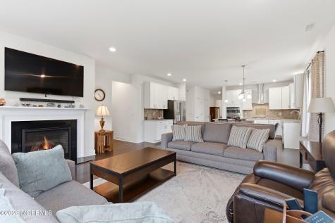 503 Cranberry Court Whiting NJ 08759