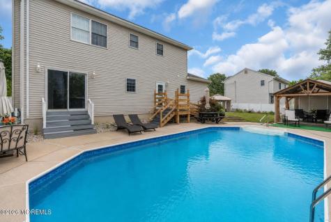 1233 Lawrence Avenue Toms River NJ 08757