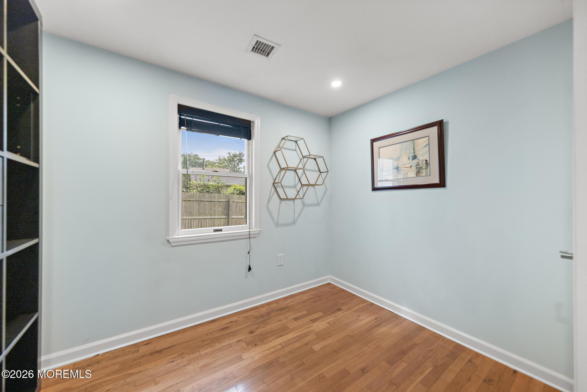 108 Hamilton Avenue Leonardo NJ 07737
