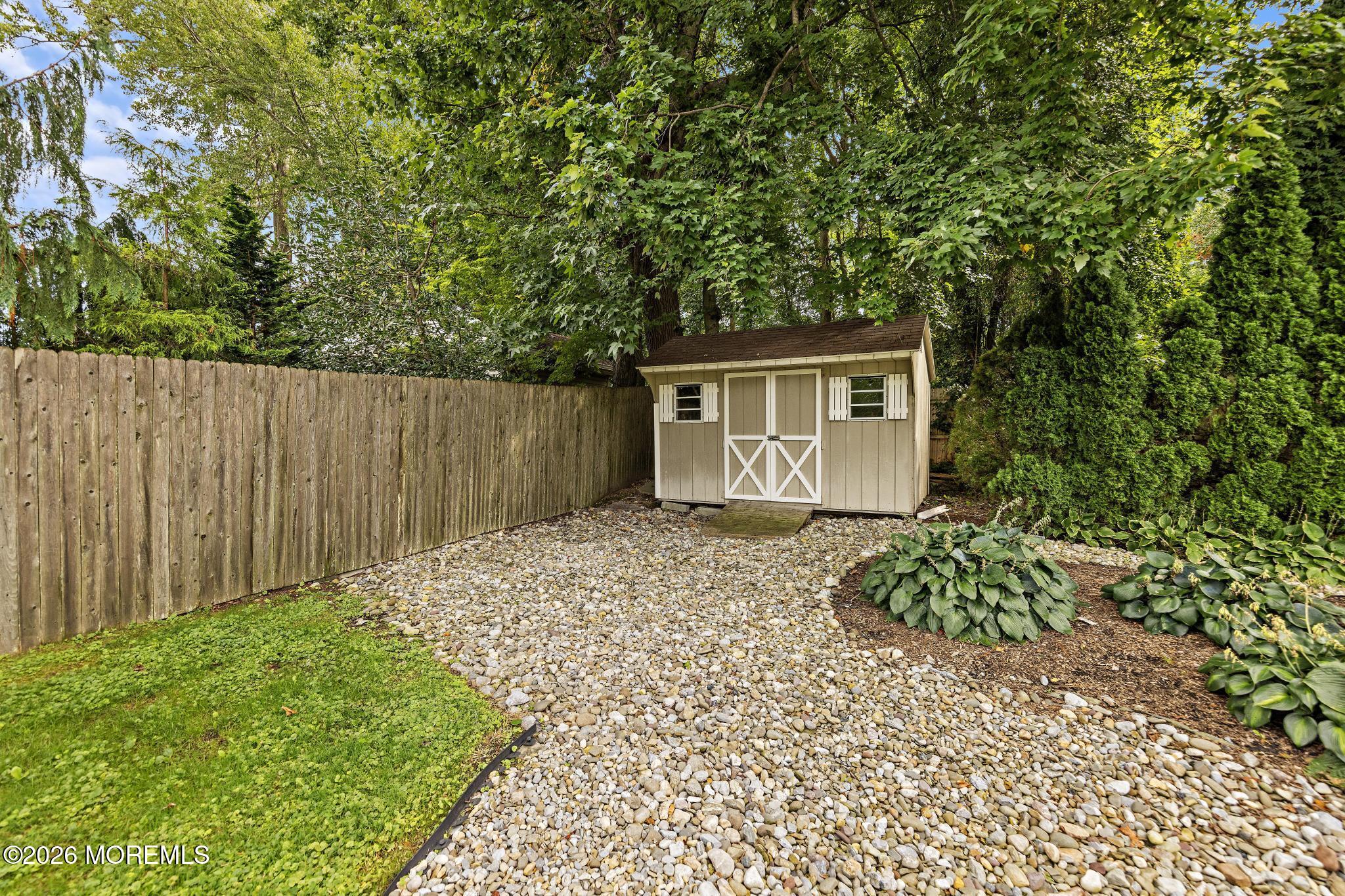 108 Hamilton Avenue Leonardo NJ 07737