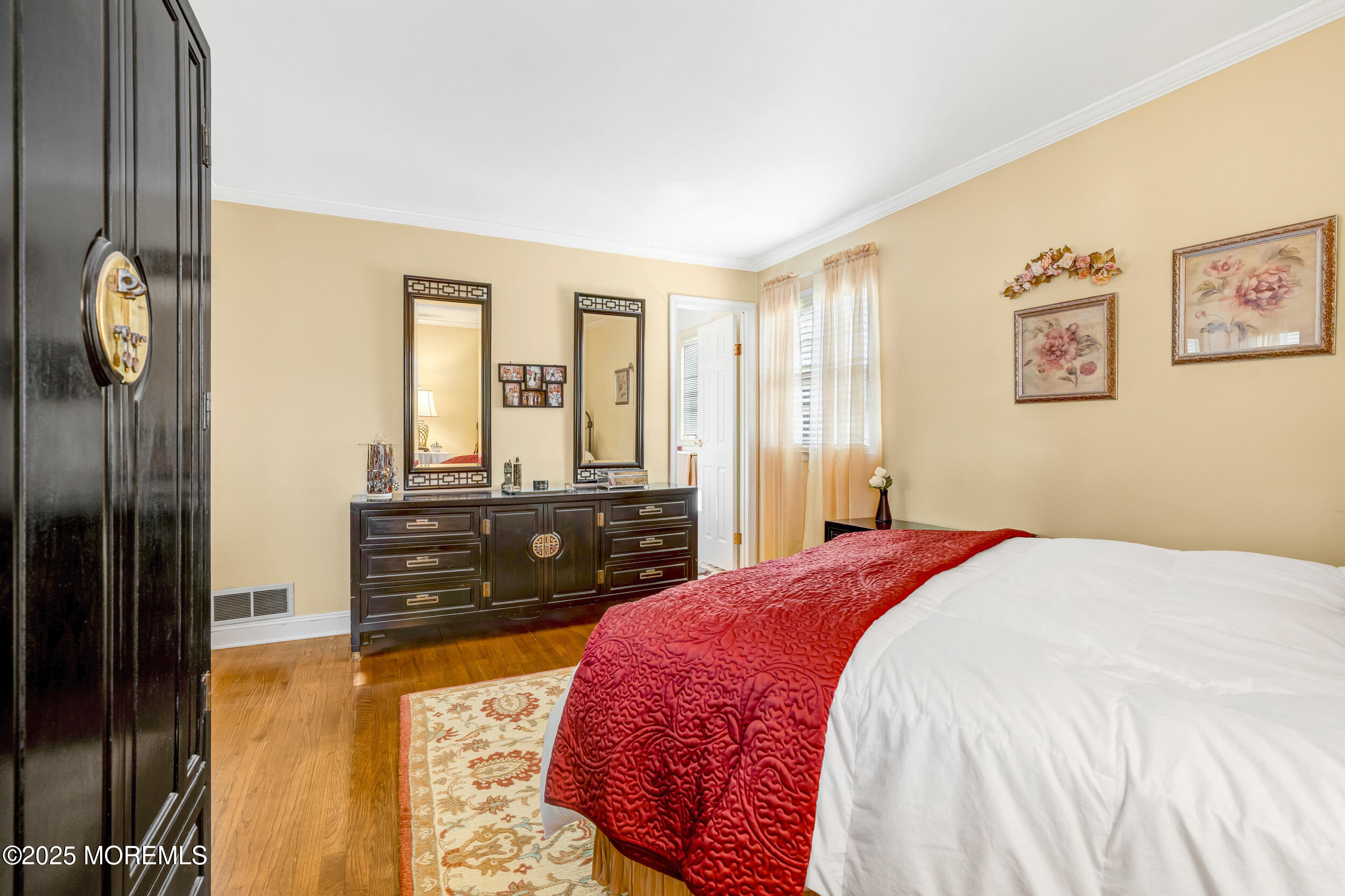 21 Meadowbrook Drive Howell NJ 07731