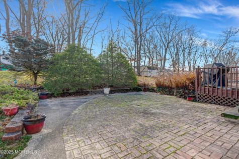 21 Meadowbrook Drive Howell NJ 07731