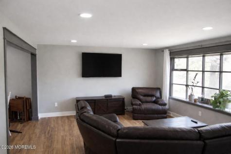 172 Hawkin Road New Egypt NJ 08533