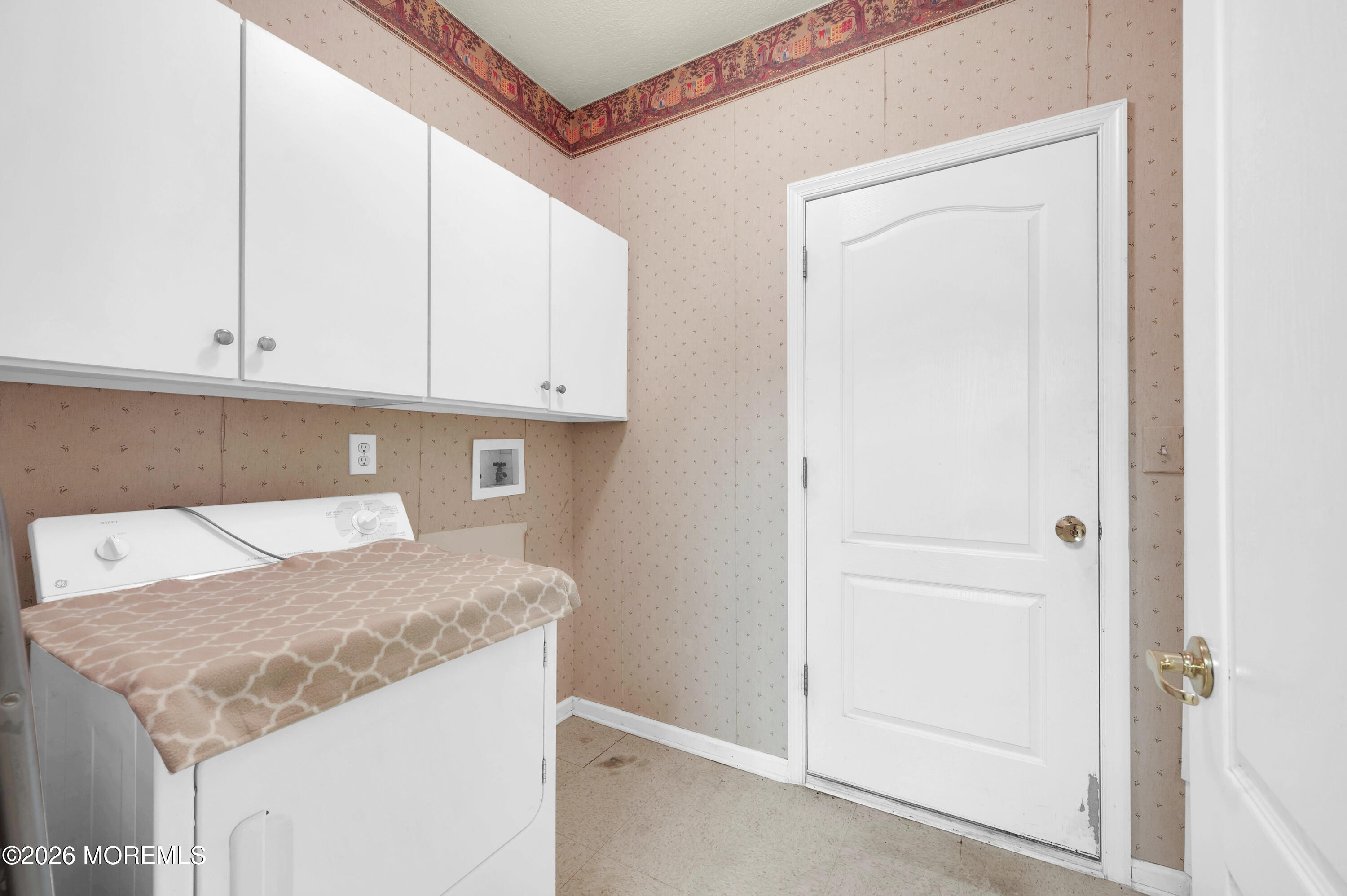 2 Silverside Road Lakewood NJ 08701