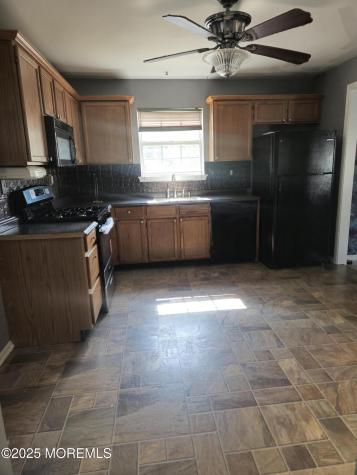 34 Vance Avenue Sicklerville NJ 08081