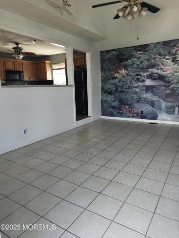 34 Vance Avenue Sicklerville NJ 08081