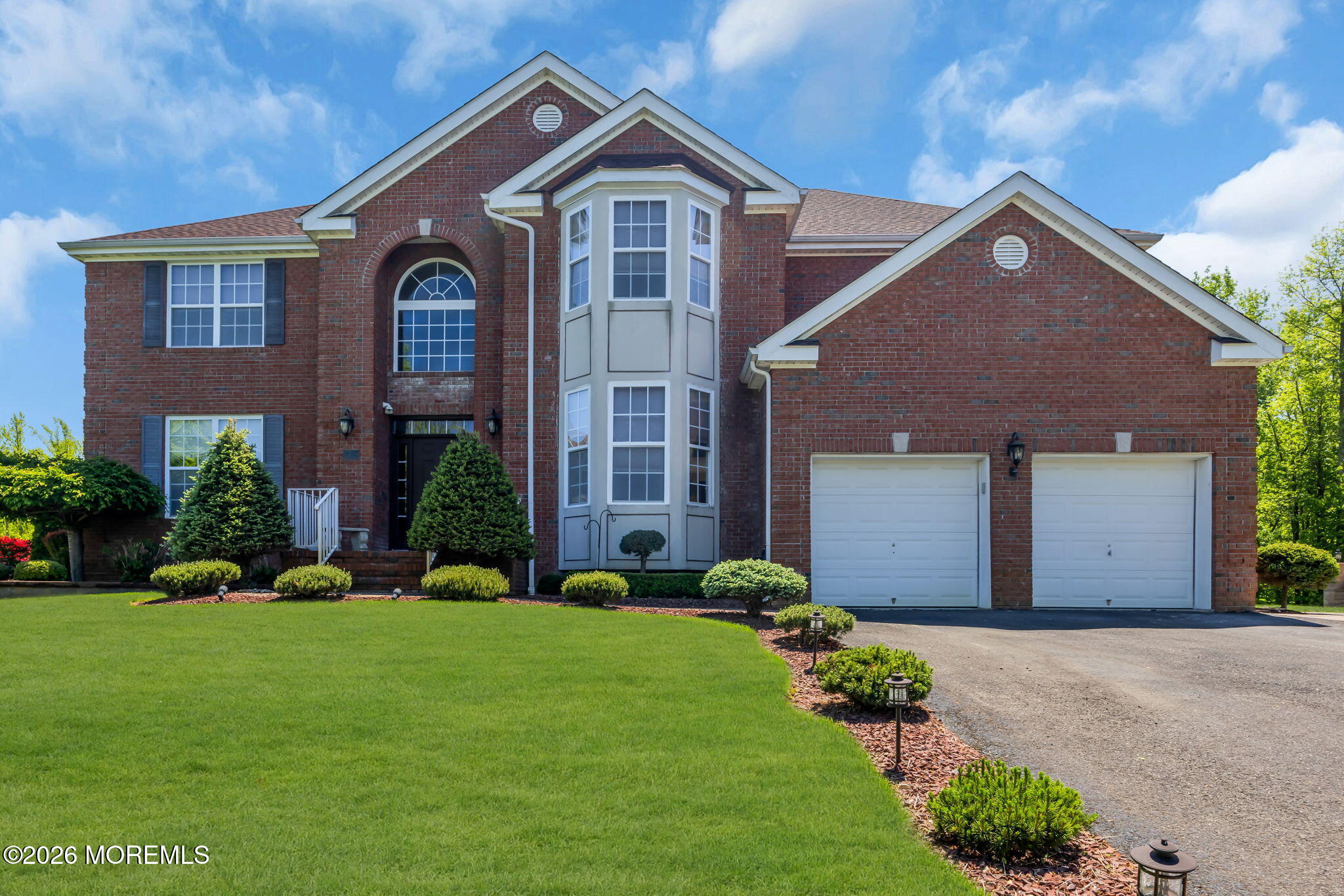18 Gloria Lane Monroe NJ 08831