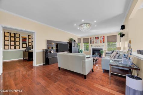 18 Gloria Lane Monroe NJ 08831