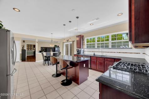 18 Gloria Lane Monroe NJ 08831