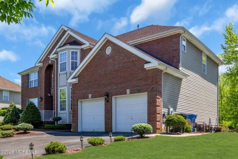 18 Gloria Lane Monroe NJ 08831