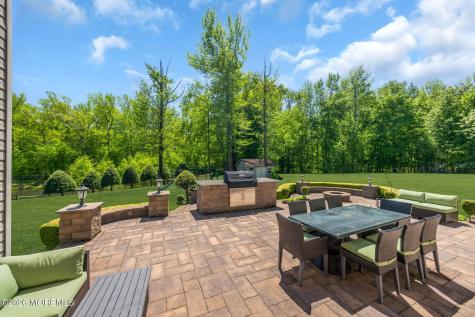 18 Gloria Lane Monroe NJ 08831