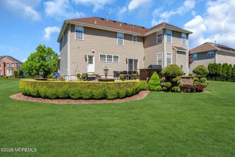 18 Gloria Lane Monroe NJ 08831