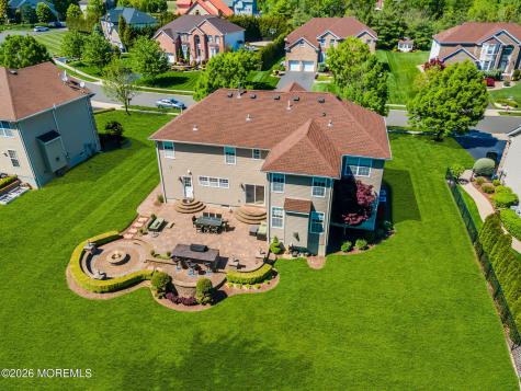 18 Gloria Lane Monroe NJ 08831