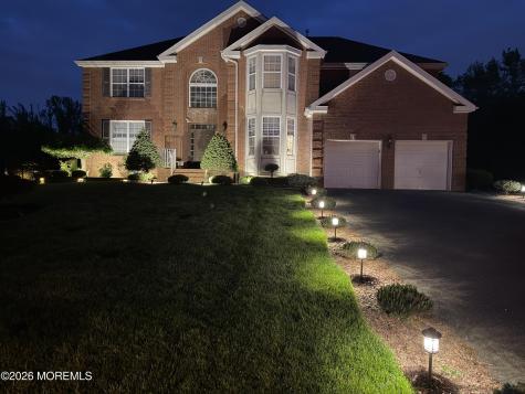 18 Gloria Lane Monroe NJ 08831