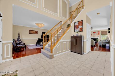 18 Gloria Lane Monroe NJ 08831
