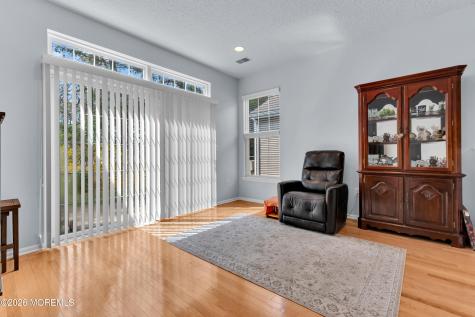8 April Springs Court Lakewood NJ 08701