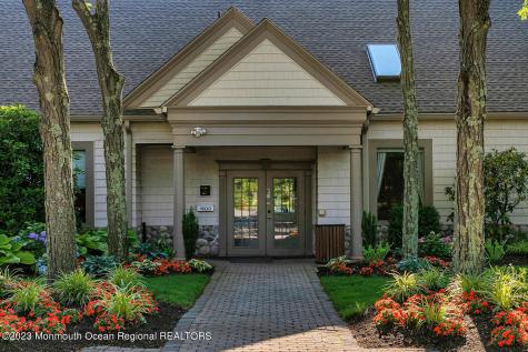 8 April Springs Court Lakewood NJ 08701
