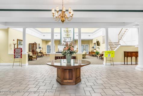 8 April Springs Court Lakewood NJ 08701