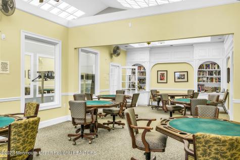 8 April Springs Court Lakewood NJ 08701