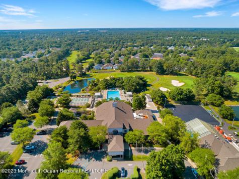 8 April Springs Court Lakewood NJ 08701