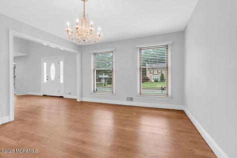 6 Oak Tree Lane Ocean Twp NJ 07712