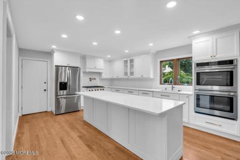 6 Oak Tree Lane Ocean Twp NJ 07712