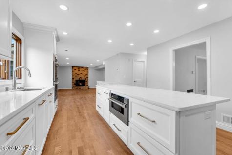 6 Oak Tree Lane Ocean Twp NJ 07712