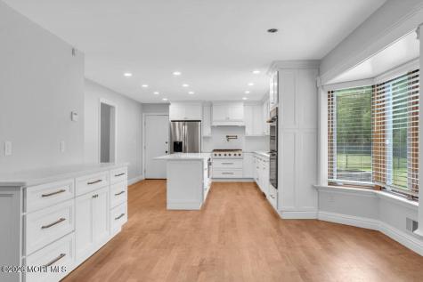 6 Oak Tree Lane Ocean Twp NJ 07712