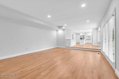 6 Oak Tree Lane Ocean Twp NJ 07712