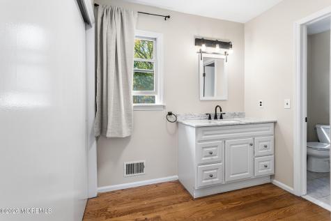 12 Fox Hill Drive Howell NJ 07731