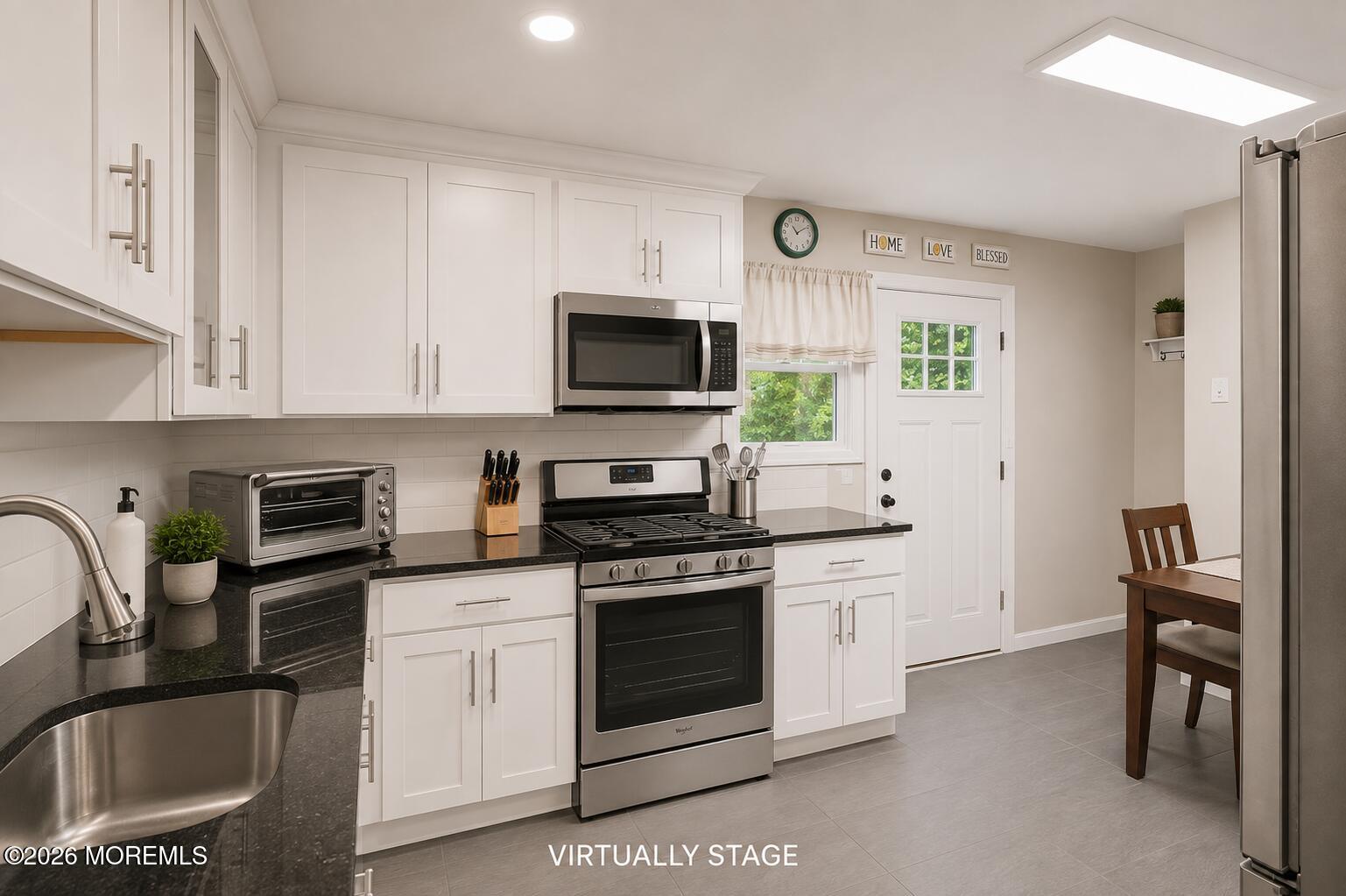 54 Middlesex Road Matawan NJ 07747