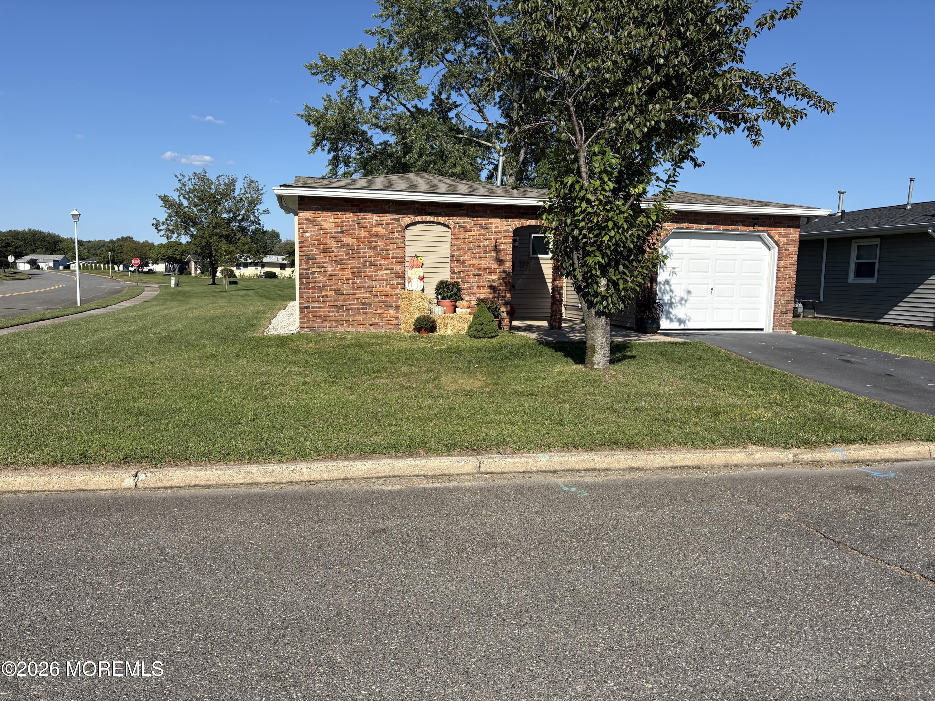 27 Rossetti Court Brick NJ 08724