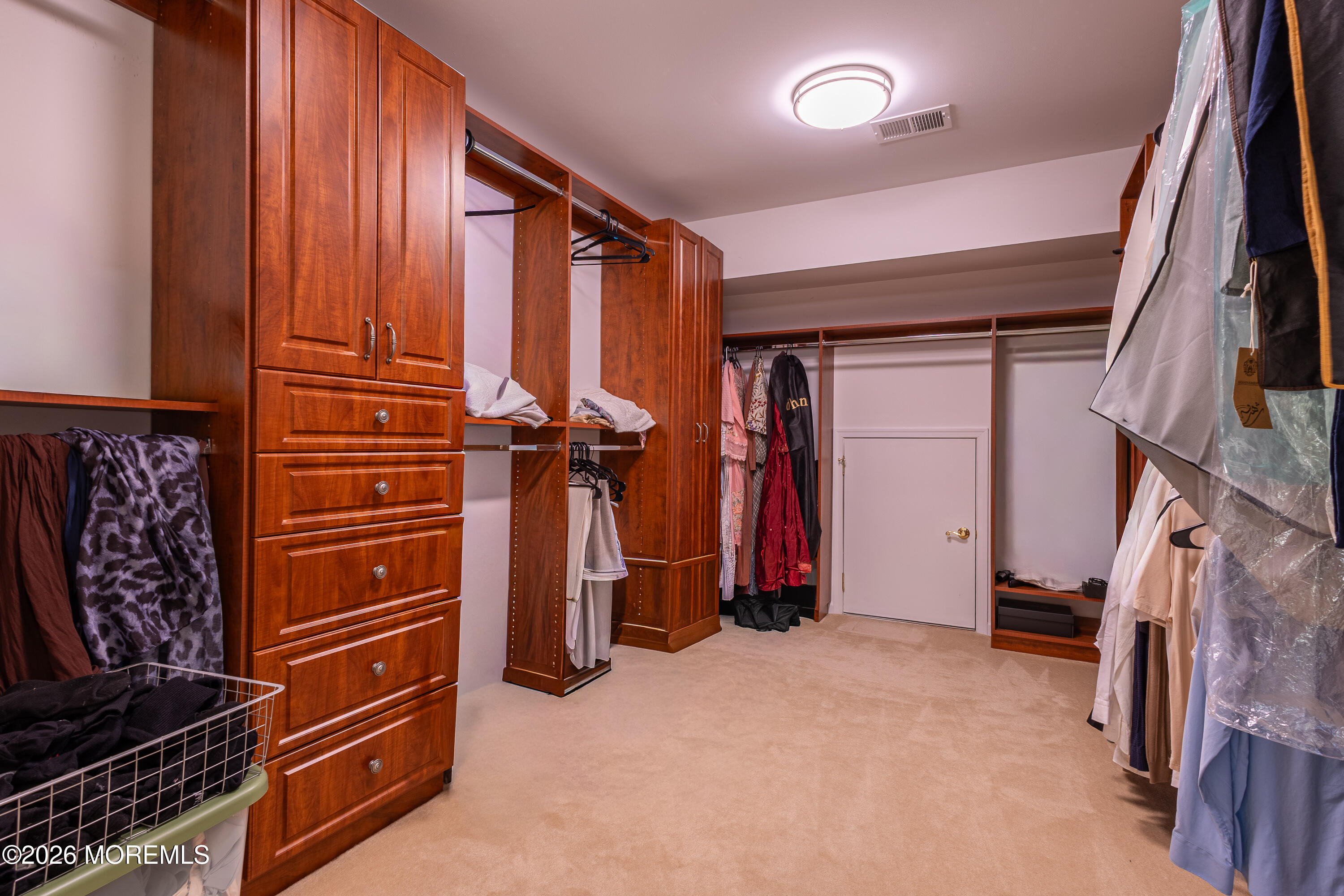 28 Tall Oaks Drive Monroe NJ 08831