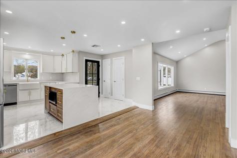 3 Roberta Drive Middletown NJ 07748