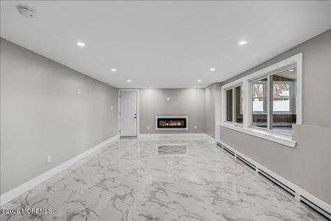 3 Roberta Drive Middletown NJ 07748