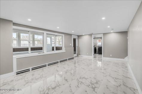 3 Roberta Drive Middletown NJ 07748