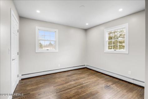 3 Roberta Drive Middletown NJ 07748