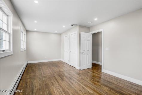3 Roberta Drive Middletown NJ 07748