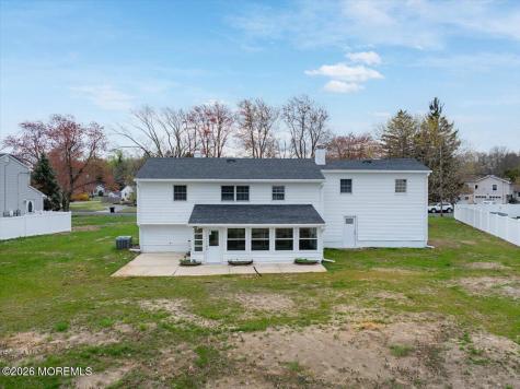 3 Roberta Drive Middletown NJ 07748