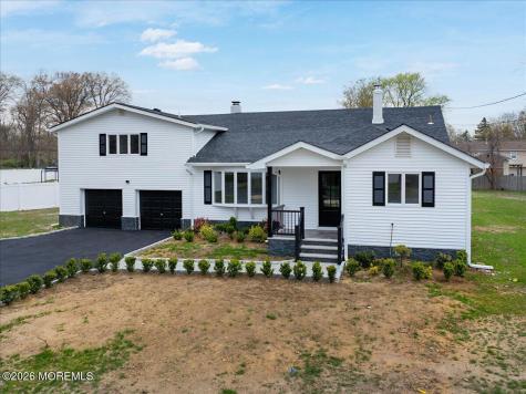3 Roberta Drive Middletown NJ 07748